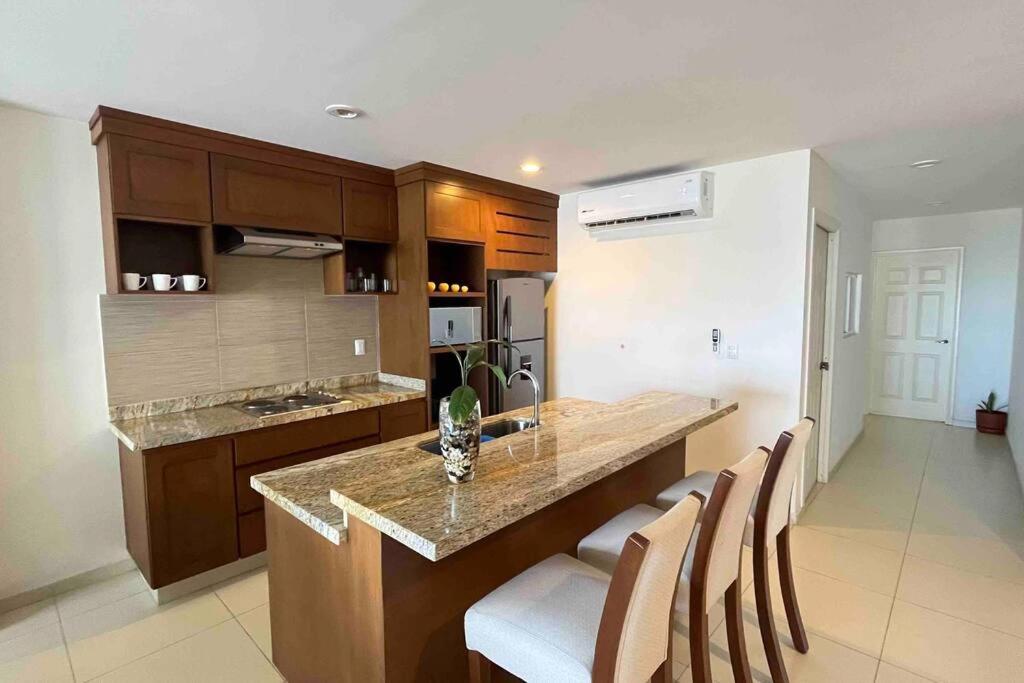 Apartamento Blue Marlin 404 Vistal Mar En Zona Dorada Mazatlán
