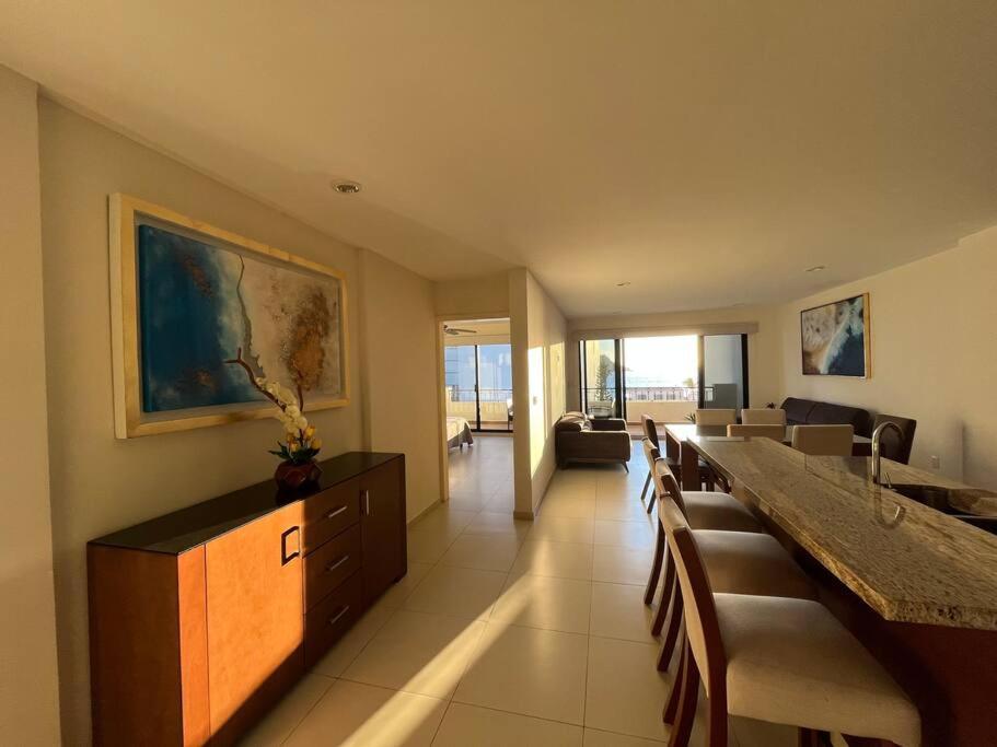 Blue Marlin 404 Vistal Mar En Zona Dorada Mazatlán
